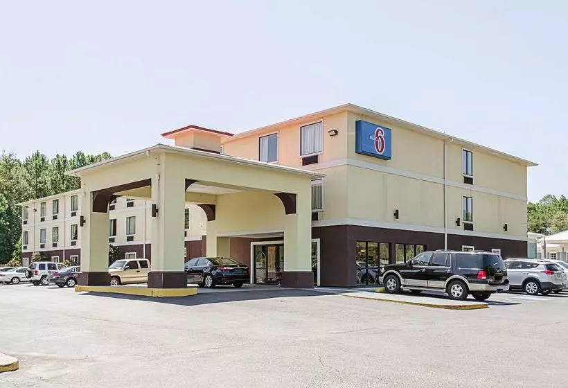 Motel Quality Inn & Suites
