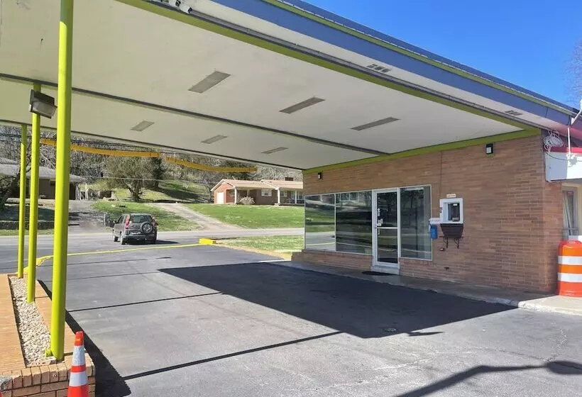 汽车旅馆 Budget Inn Pulaski