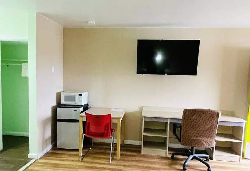 汽车旅馆 Budget Inn Pulaski