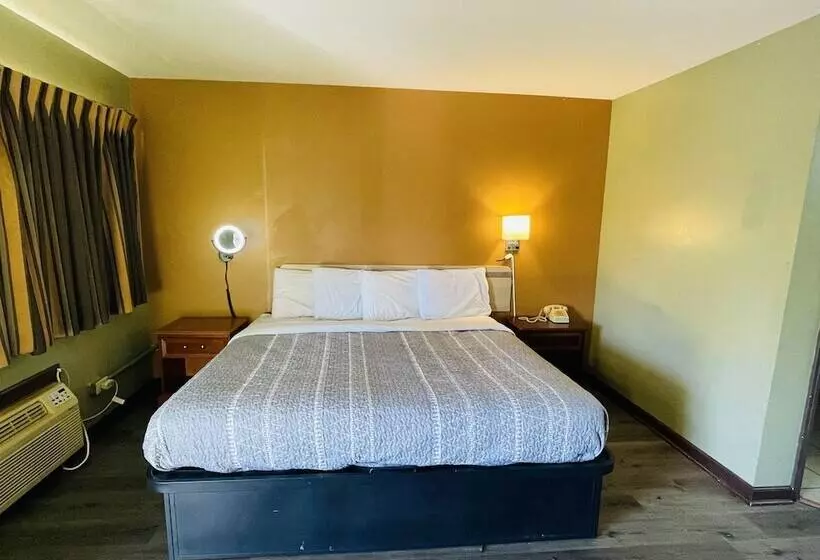 汽车旅馆 Budget Inn Pulaski