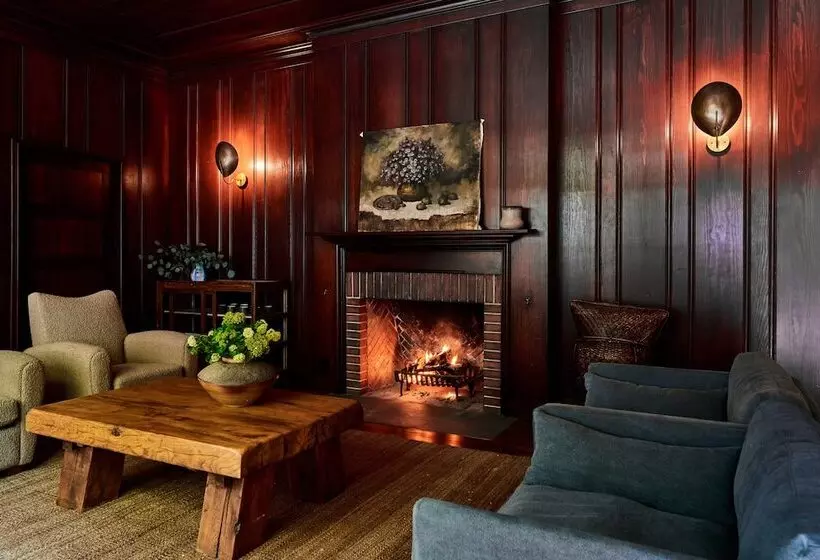 リゾートホテル Dawn Ranch