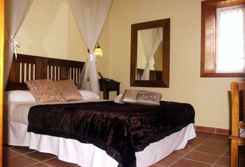 فندق ريفى Son Granot