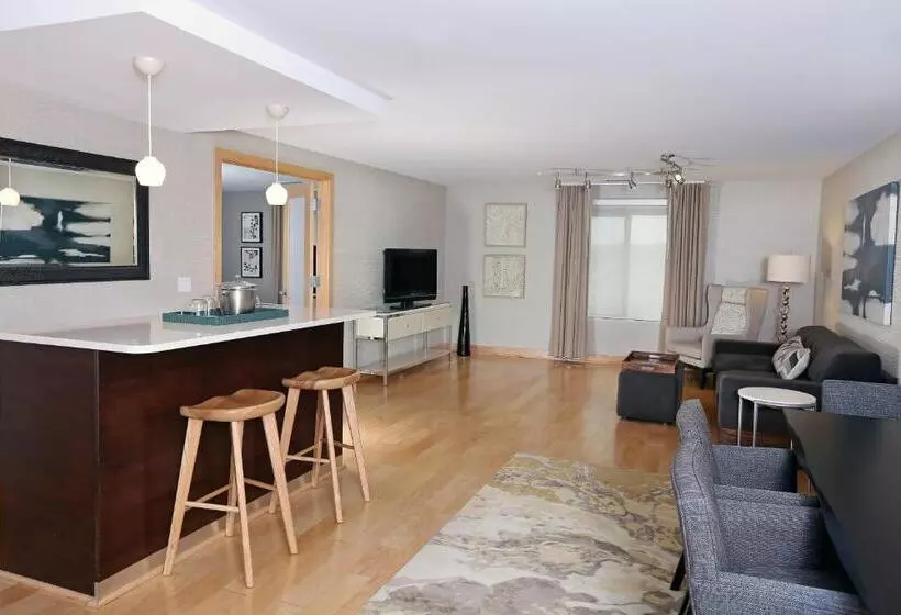 Springhill Suites By Marriott Sioux Falls