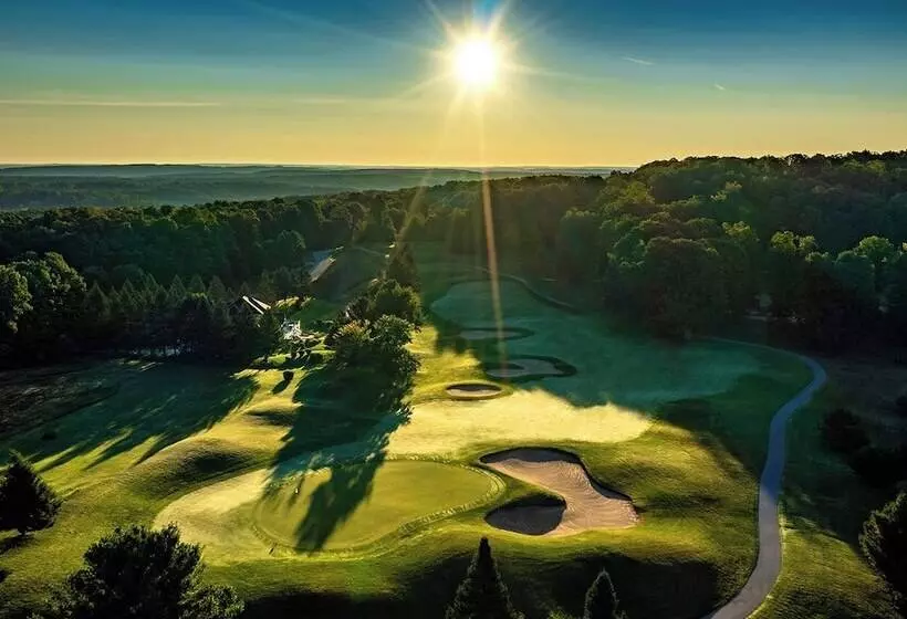 The Lodge At Cedar River, Shanty Creek Resort
