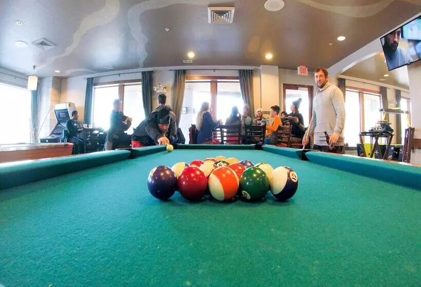 The Lodge At Cedar River, Shanty Creek Resort