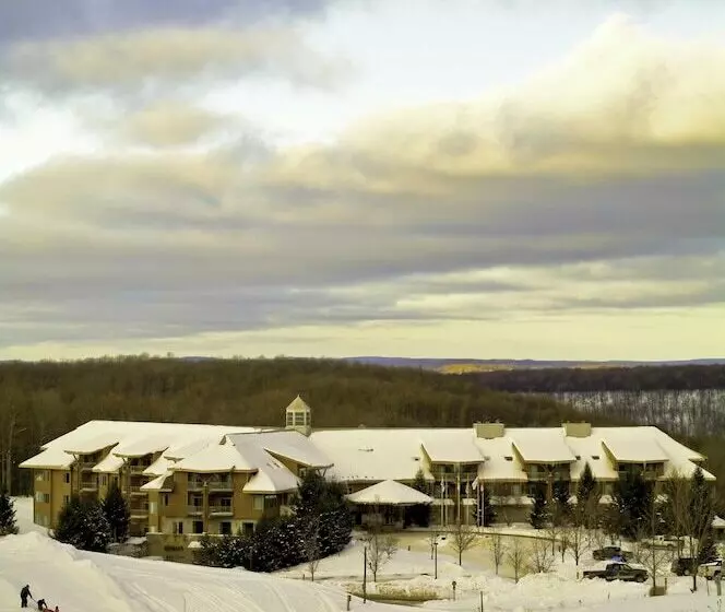 The Lodge At Cedar River, Shanty Creek Resort