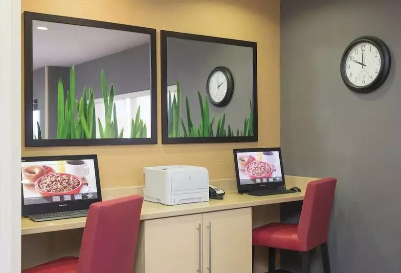 Towneplace Suites By Marriott Kalamazoo