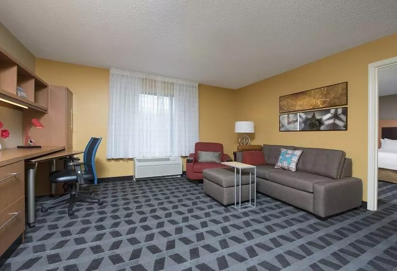 Towneplace Suites By Marriott Kalamazoo