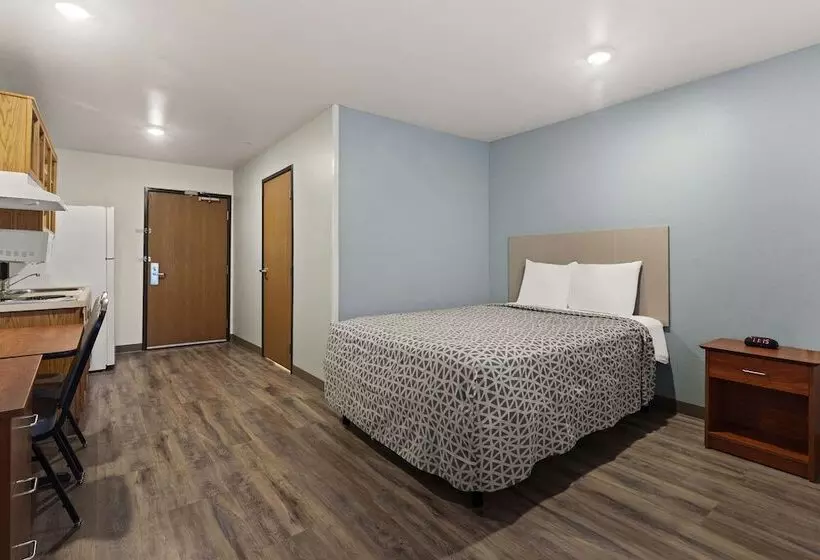 Woodspring Suites Augusta Riverwatch