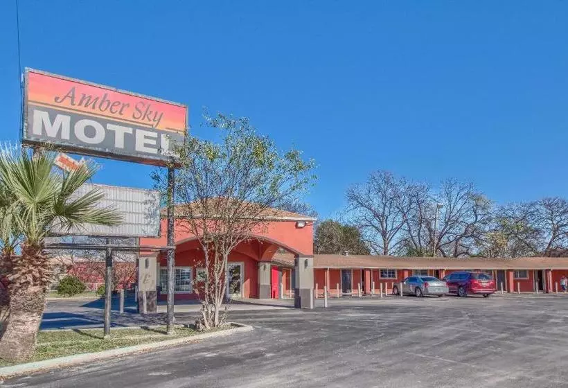 Amber Sky Motel