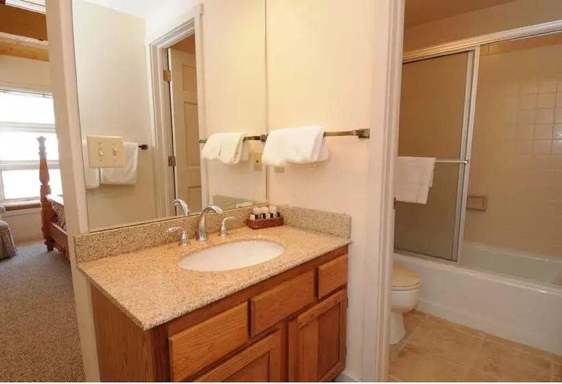 Beaverhead Condos At Big Sky Resort