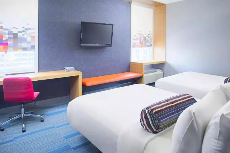 בית מלון כפרי Aloft Charlotte City Center