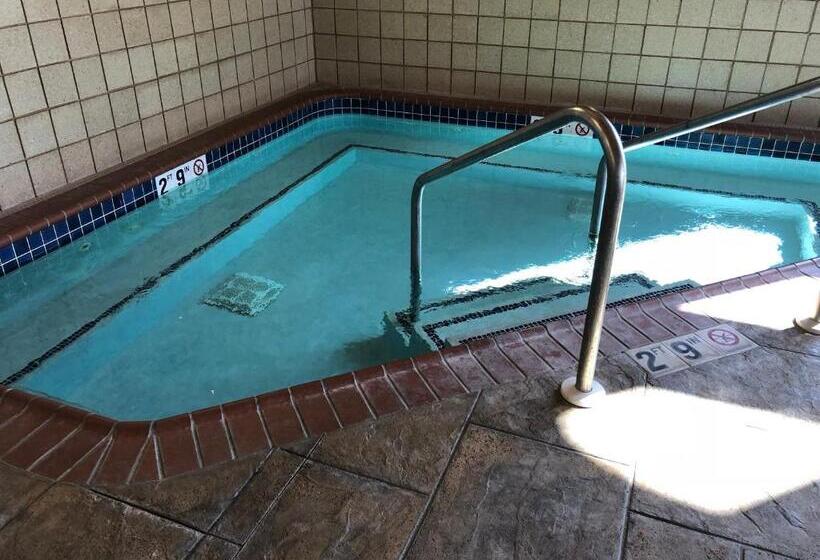 호텔 Americinn By Wyndham Princeton Il