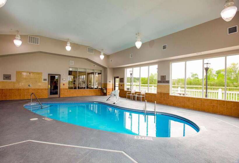 酒店 Country Inn & Suites By Radisson, Wilson, Nc