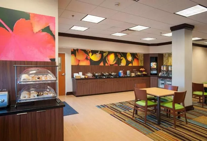 هتل Fairfield Inn & Suites Orange Beach