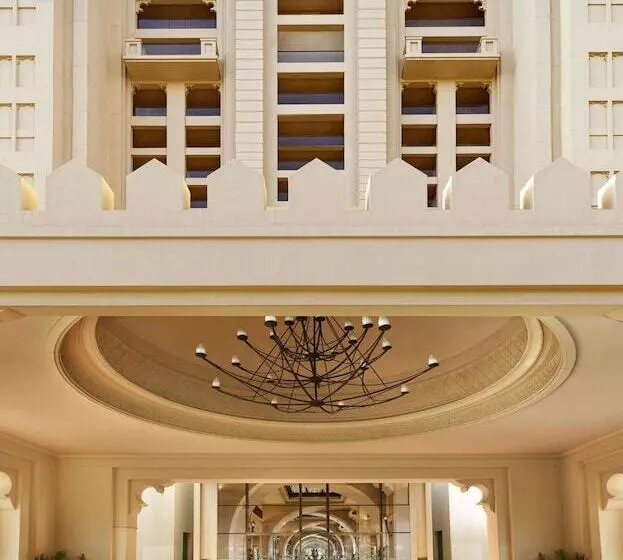 Отель Fairmont The Palm