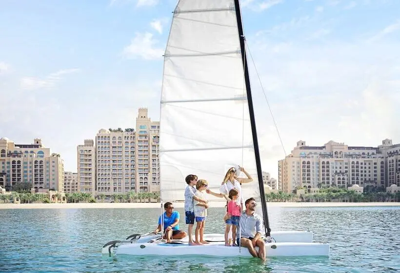 هتل Fairmont The Palm