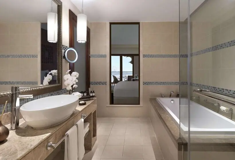 هتل Fairmont The Palm