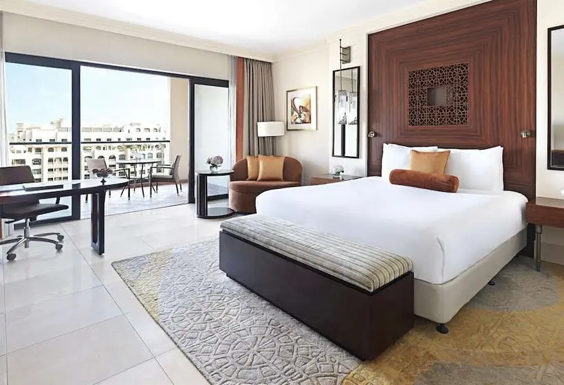 هتل Fairmont The Palm