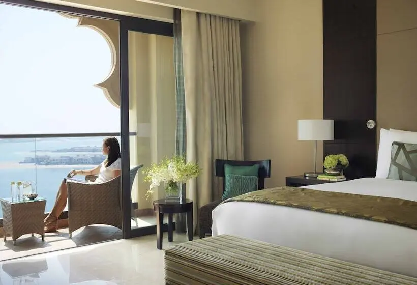 هتل Fairmont The Palm