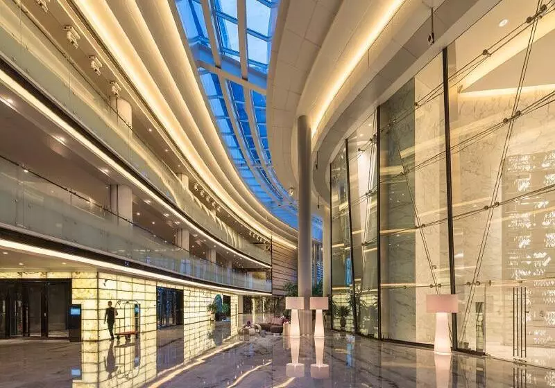 Four Seasons Hotel Guangzhou