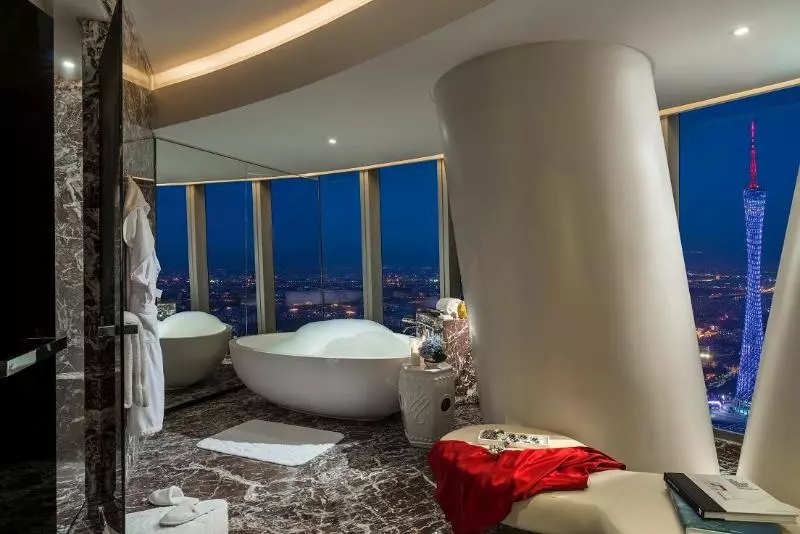 Four Seasons Hotel Guangzhou