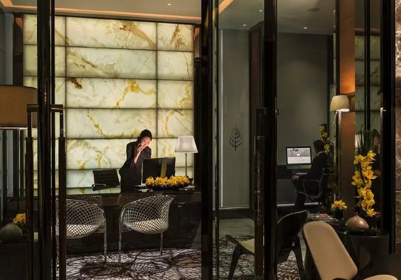 Four Seasons Hotel Guangzhou