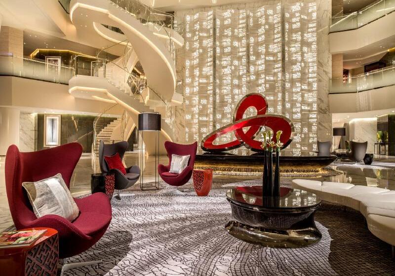 Four Seasons Hotel Guangzhou