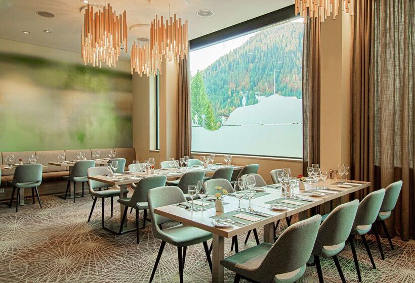 בית מלון כפרי Hilton Garden Inn Davos