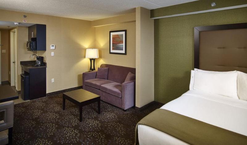 Hotel Holiday Inn Express And Suites Timmins, An Ihg