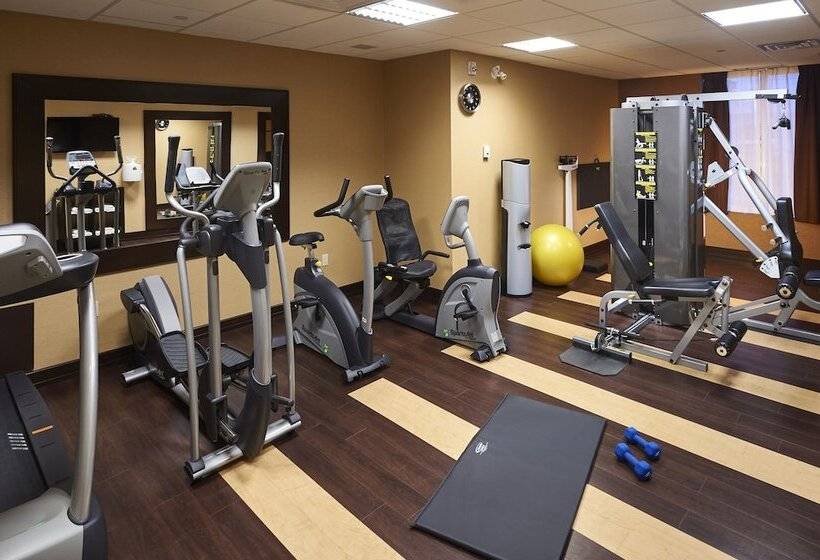 Hotel Holiday Inn Express And Suites Timmins, An Ihg