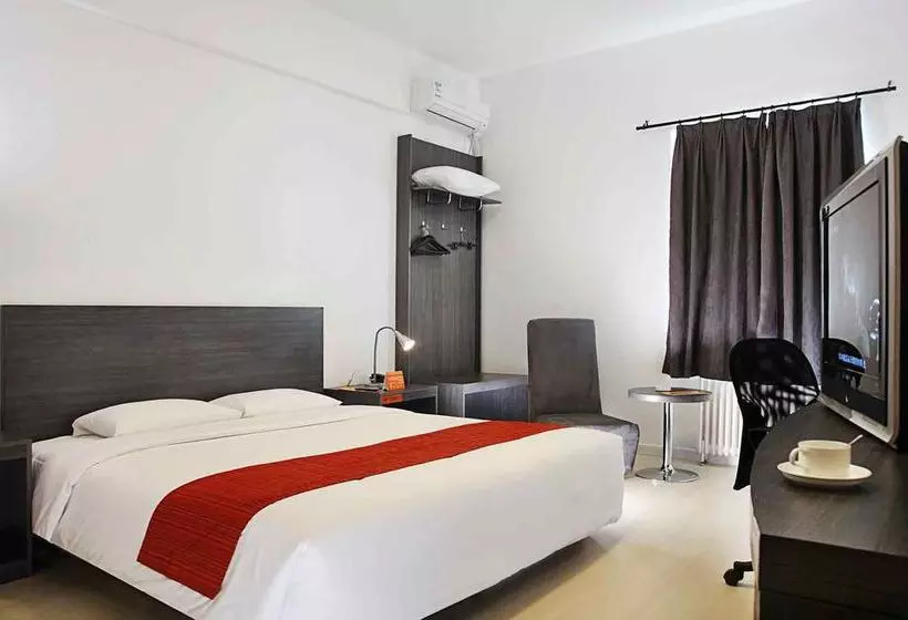 Отель Qiu Guo  Capital Airport