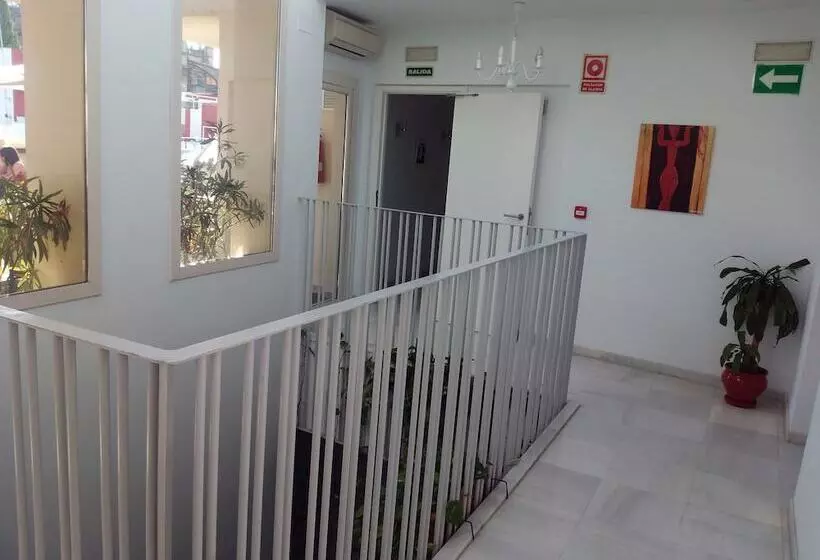 هتل Palacio Alcazar