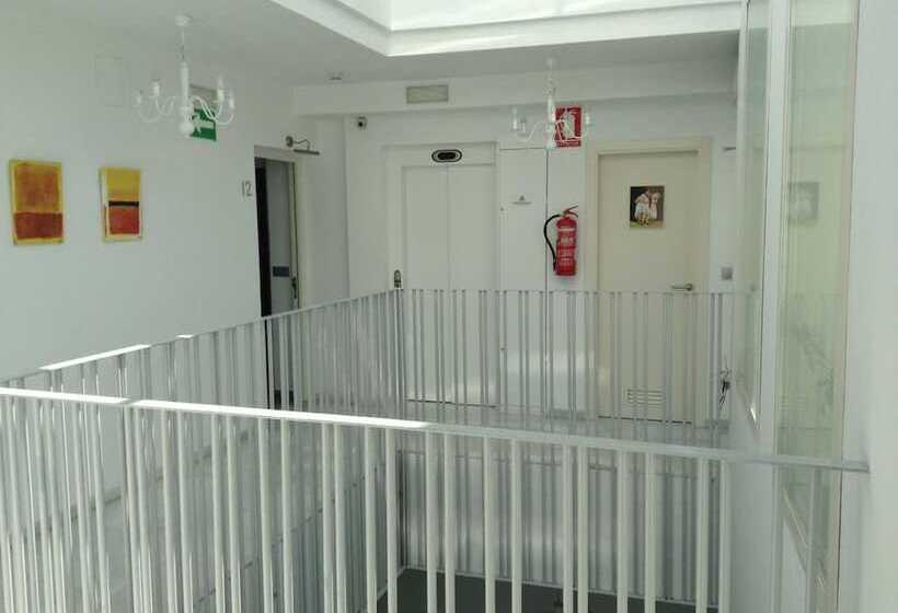 هتل Palacio Alcazar