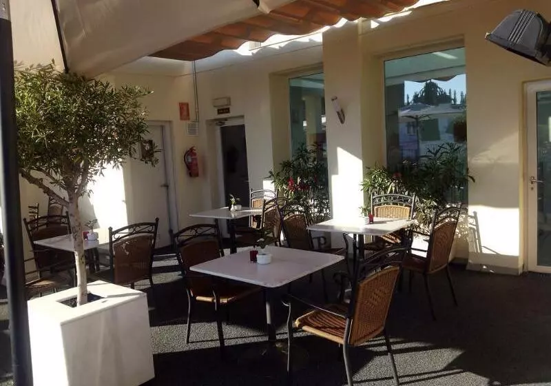 هتل Palacio Alcazar