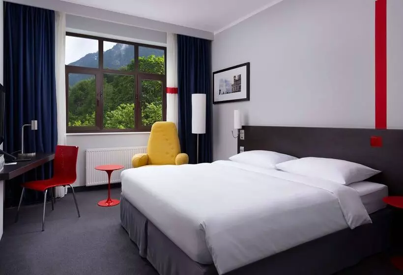 בית מלון כפרי Park Inn By Radisson Rosa Khutor