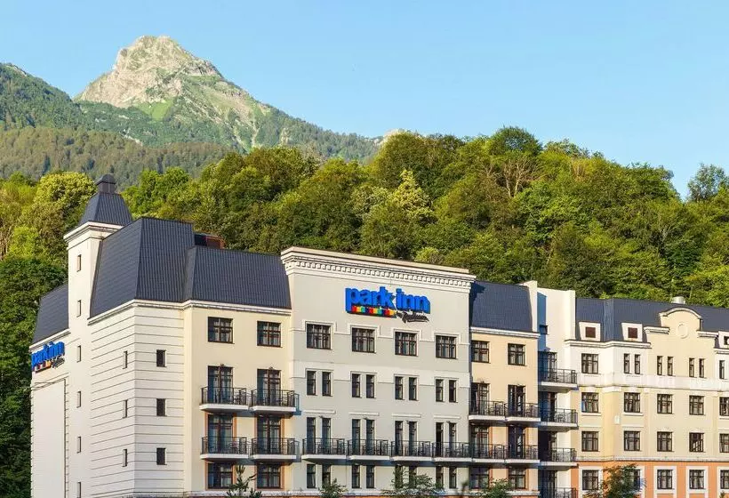 בית מלון כפרי Park Inn By Radisson Rosa Khutor