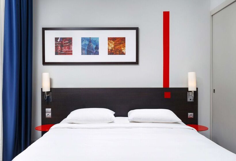 בית מלון כפרי Park Inn By Radisson Rosa Khutor