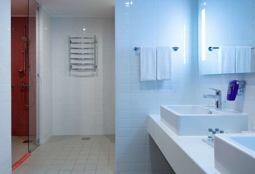 בית מלון כפרי Park Inn By Radisson Rosa Khutor