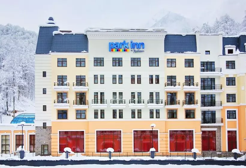 בית מלון כפרי Park Inn By Radisson Rosa Khutor