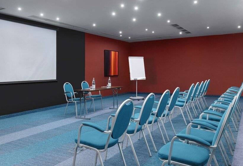 בית מלון כפרי Park Inn By Radisson Rosa Khutor