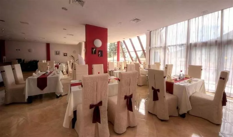 ホテル Pearl Lodge