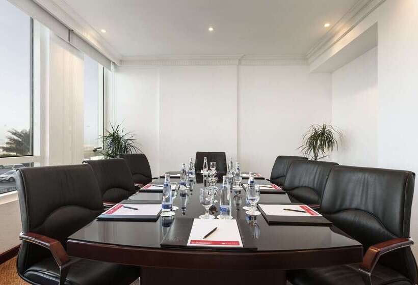 Ramada By Wyndham Beach Hotel Ajman