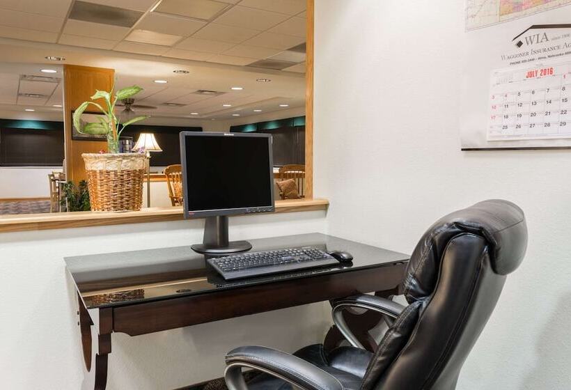 호텔 Super 8 By Wyndham Alma