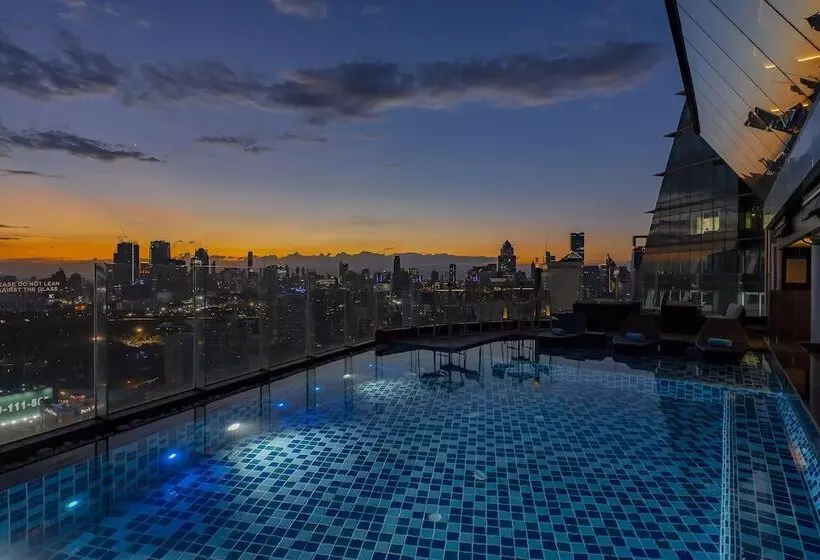 The Continent Hotel Sukhumvit   Asok Bts Bangkok