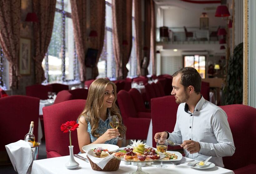 فندق Tulip Inn Rosa Khutor