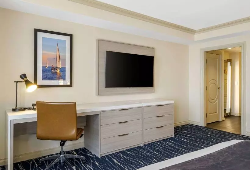 Wyvern Hotel, Ascend Hotel Collection