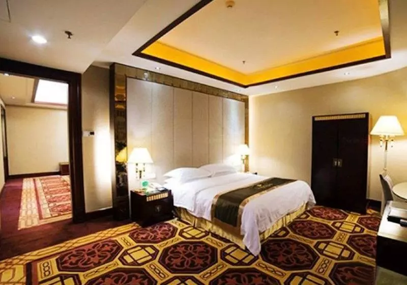 فندق Yijian Holiday