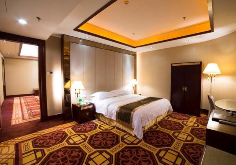 فندق Yijian Holiday