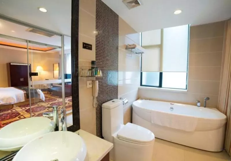 فندق Yijian Holiday